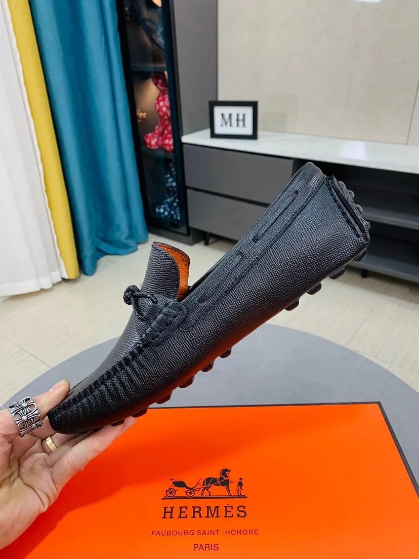 Men's men's shoes 💰458🌹🌹 Comes with packaging [Hermès] Hermès 🚹 Men's new bean slip-on shoes, full of charm, luxury style gentleman's shoes. Hermès exquisite hardware buckle accessories (❌refuse to fade) embossed design elements... interpret the brand image design concept 👑 Material imported cowhide ➕ Selected genuine leather lining ➕ Brand wear-resistant sole stitching 🔍🔍 Size: 38-44